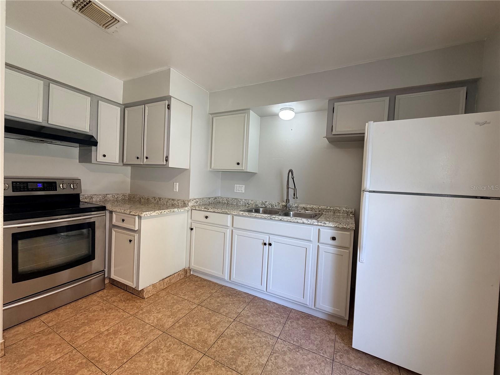 84 E Marbrisa Way Property Photo 3