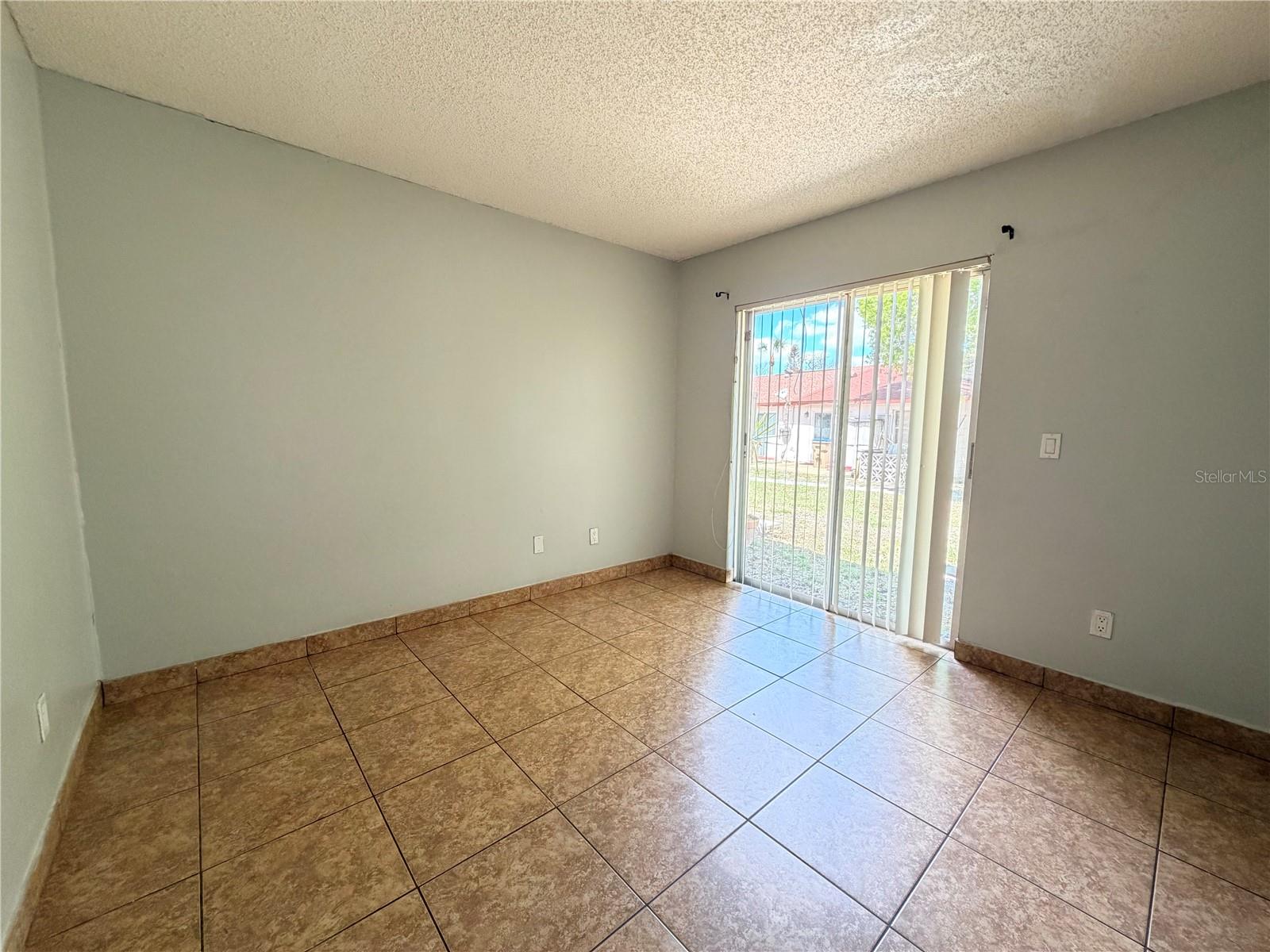 84 E Marbrisa Way Property Photo 5