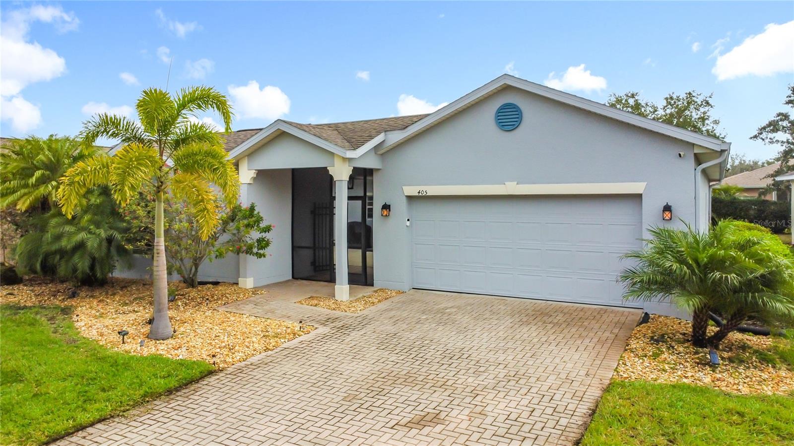 405 BALBOA DR