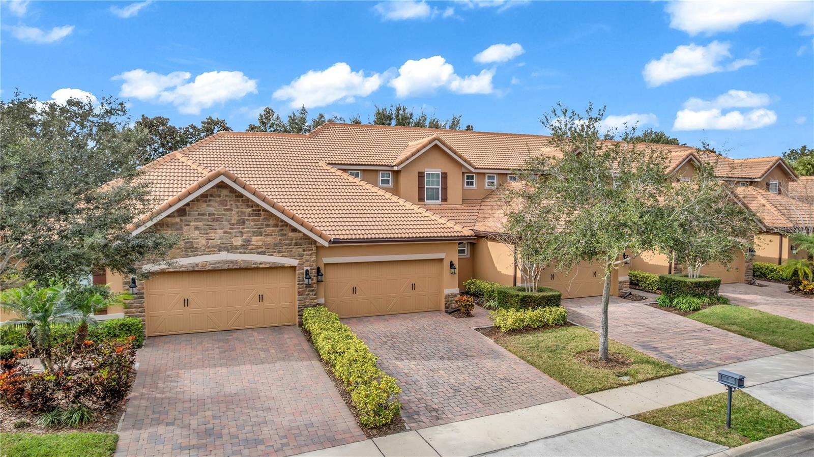 10345 Belfry Cir Property Photo 2