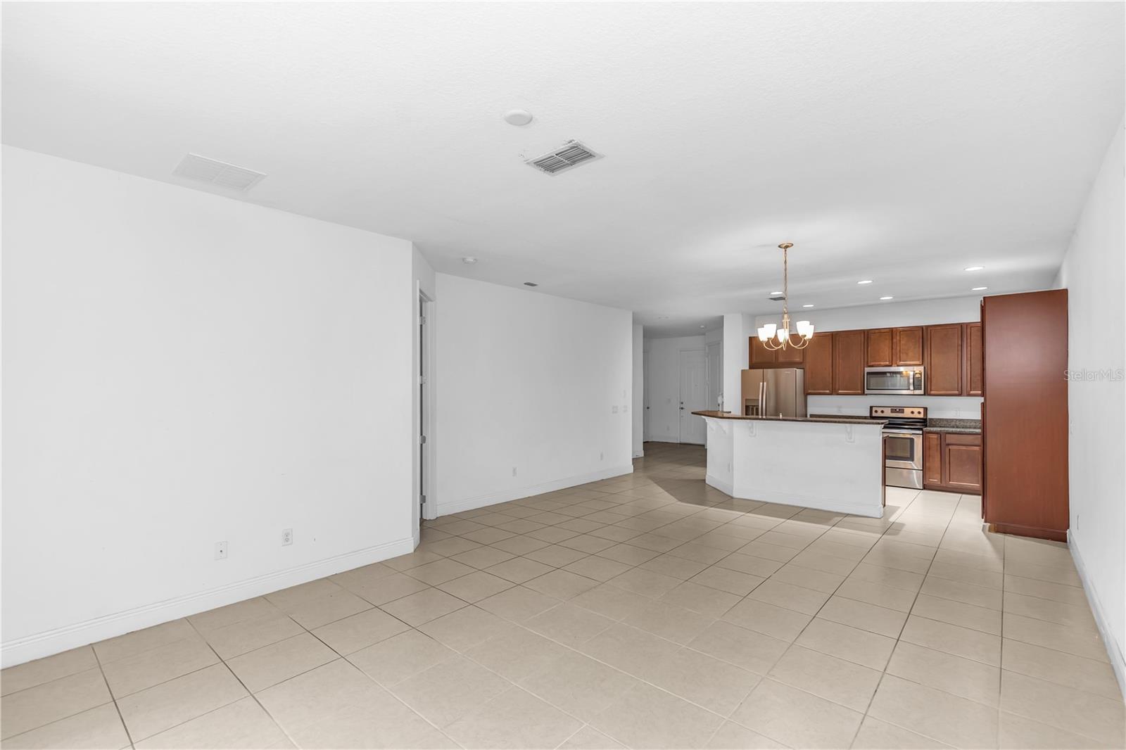 10345 Belfry Cir Property Photo 5