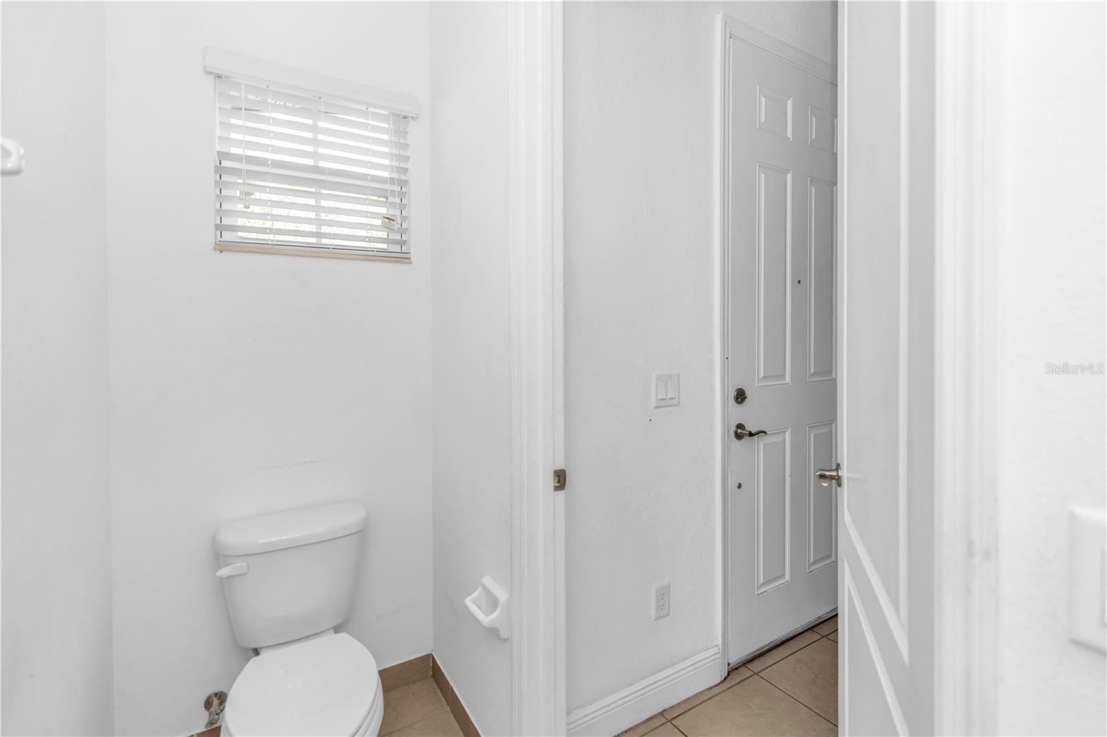 10345 Belfry Cir Property Photo 15