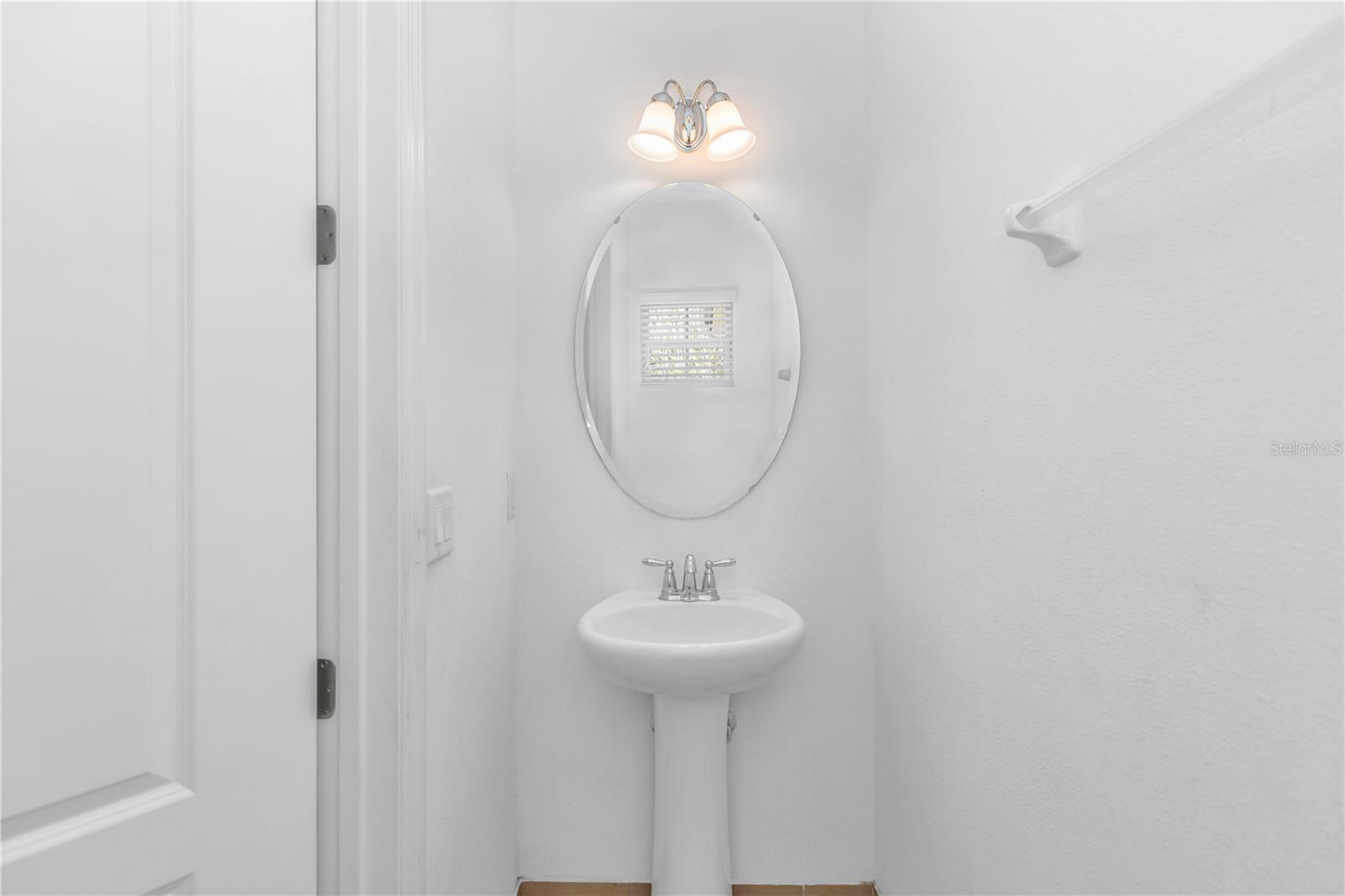 10345 Belfry Cir Property Photo 16