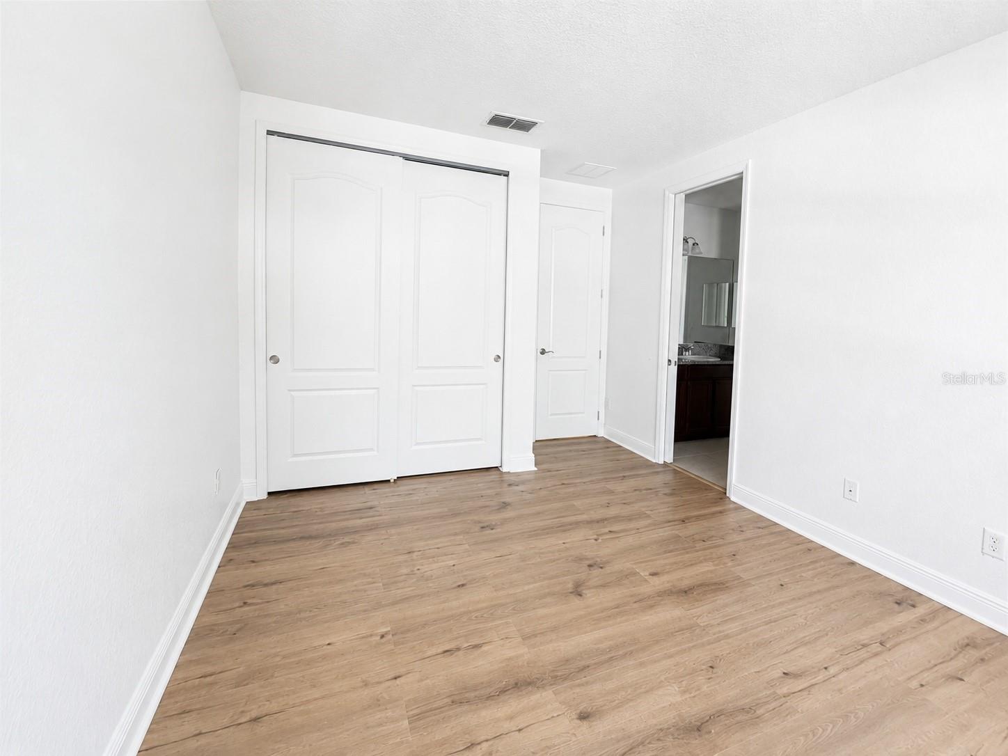10345 Belfry Cir Property Photo 22