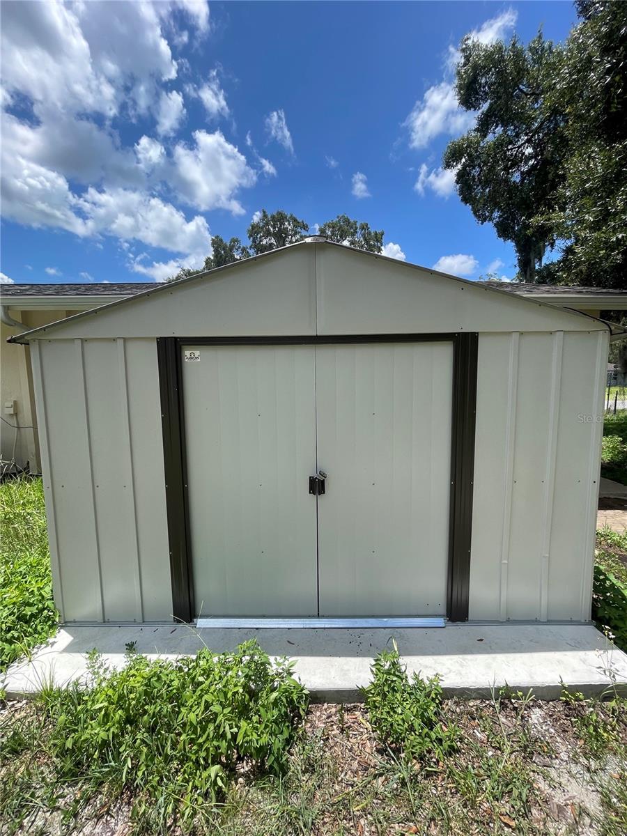 403 Terry St Property Photo 14