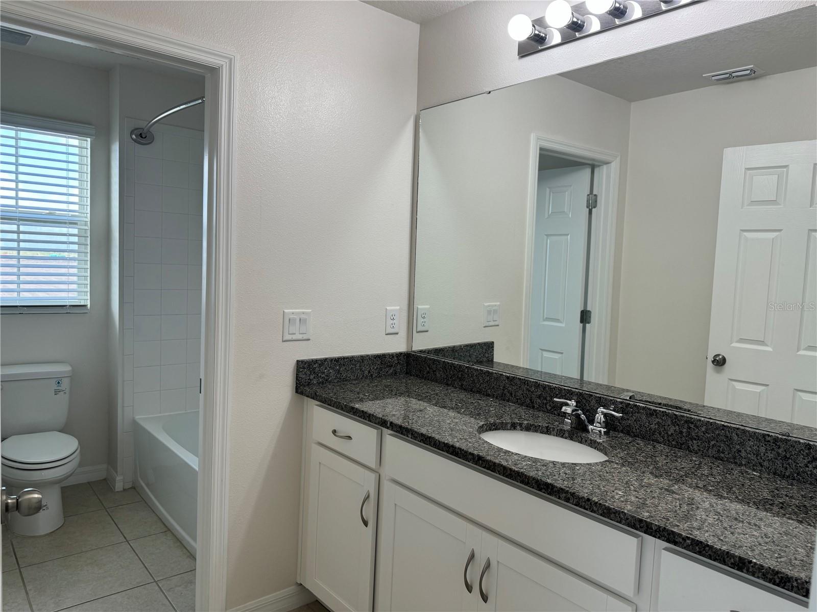 2540 Blowing Breeze Ave Property Photo 18