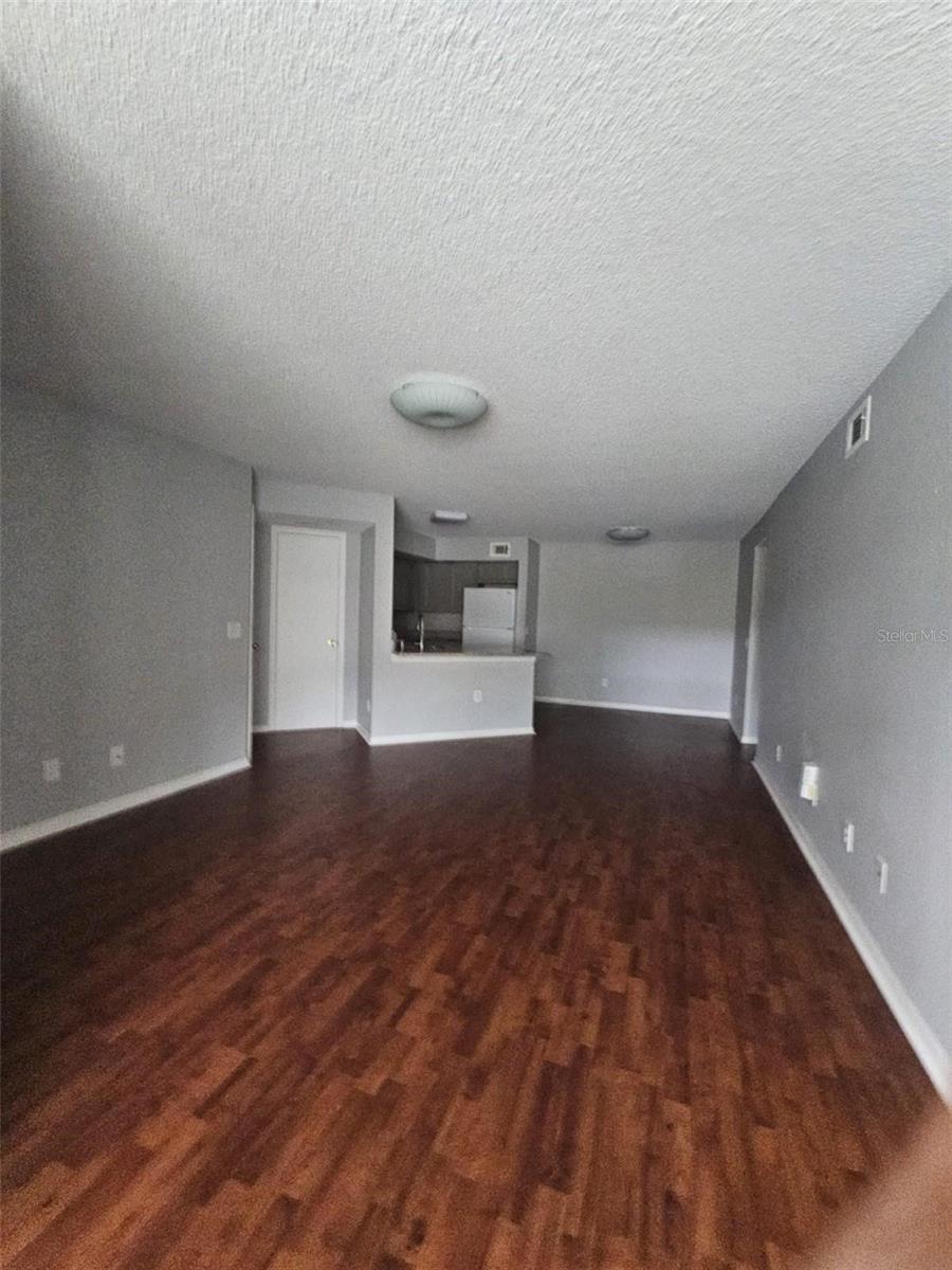 4532 Commander Dr #2122 Property Photo 3