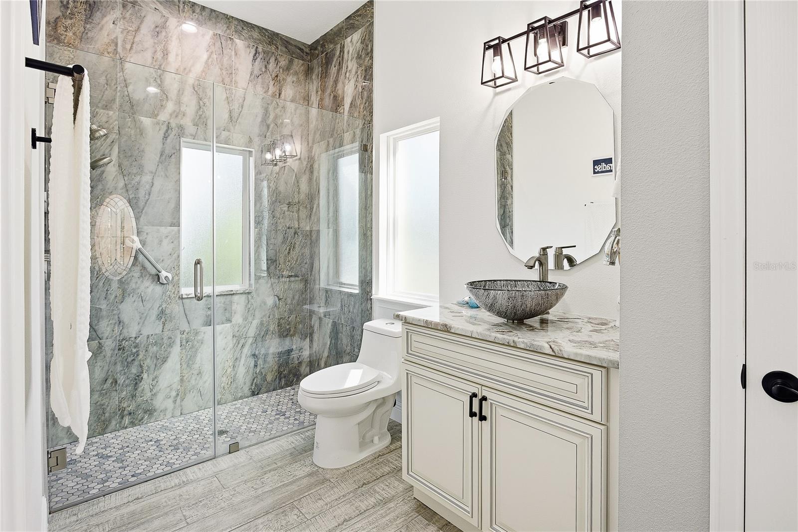 3451 Michigan Ave Property Photo 43
