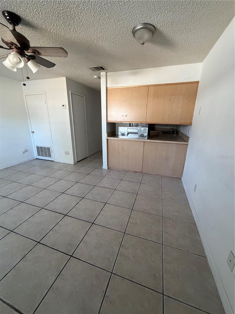1 Lake Villa Way Property Photo 7