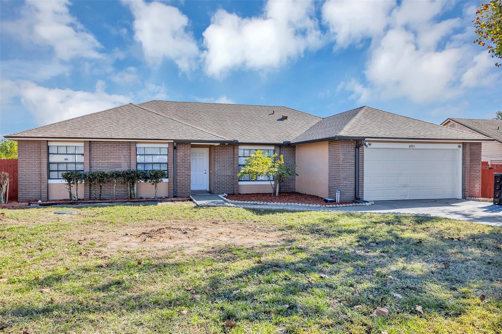 6701 Merlin Ct Property Photo 4