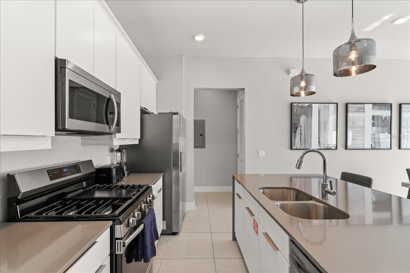 7760 Sandy Ridge Dr #102 Property Photo 9