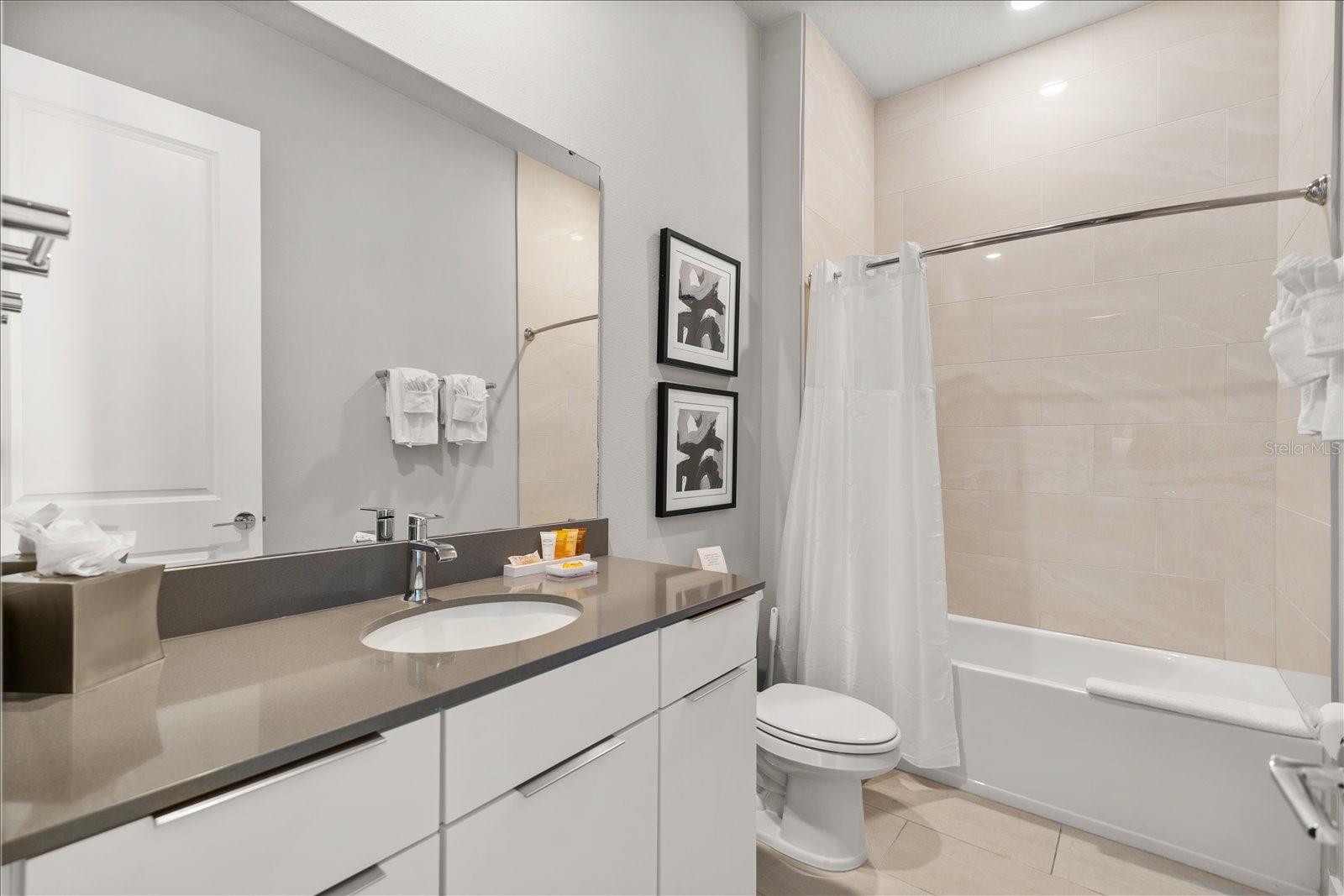 7760 Sandy Ridge Dr #102 Property Photo 18