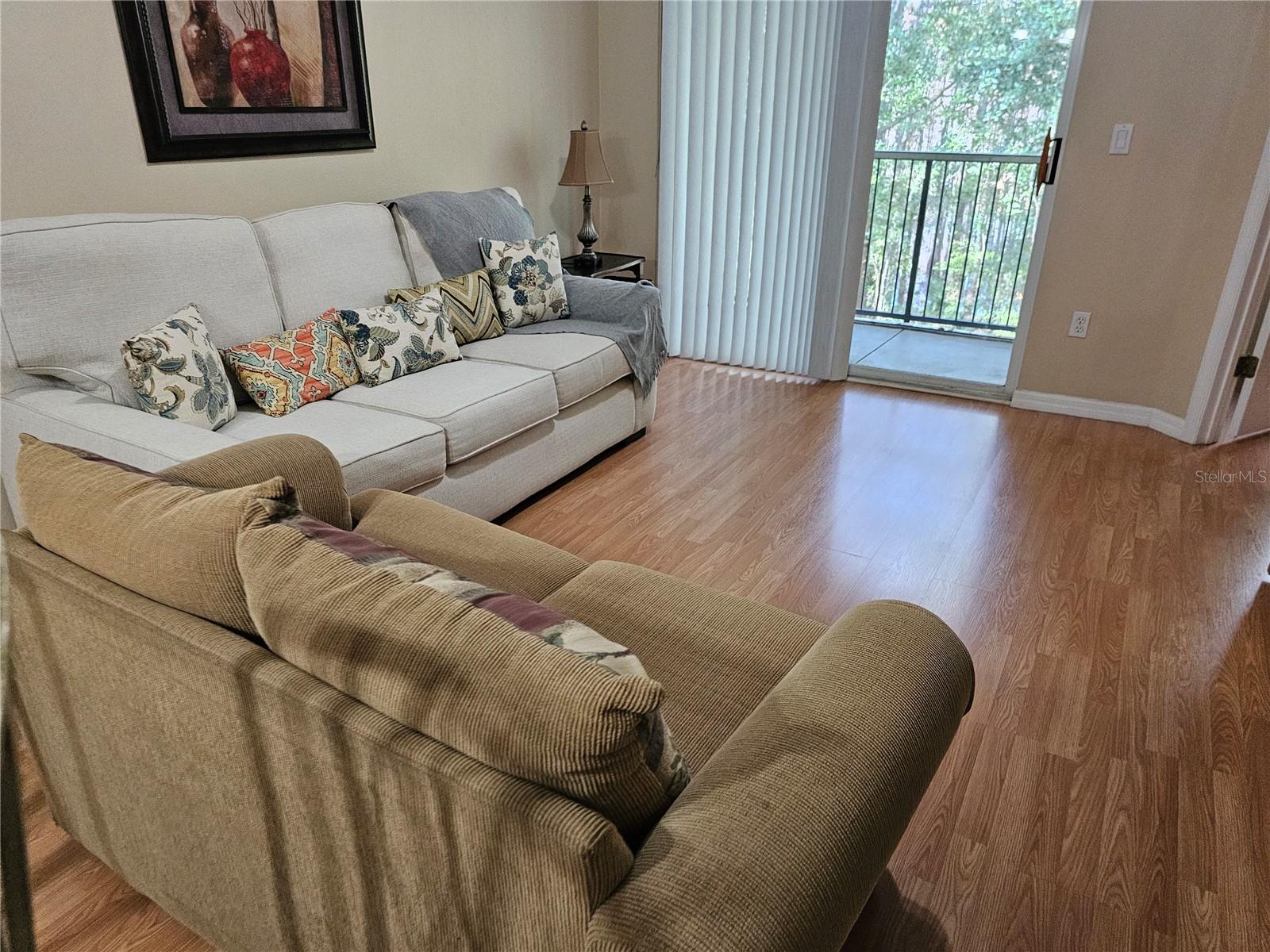 8815 Grand Palms Cir #b Property Photo 17