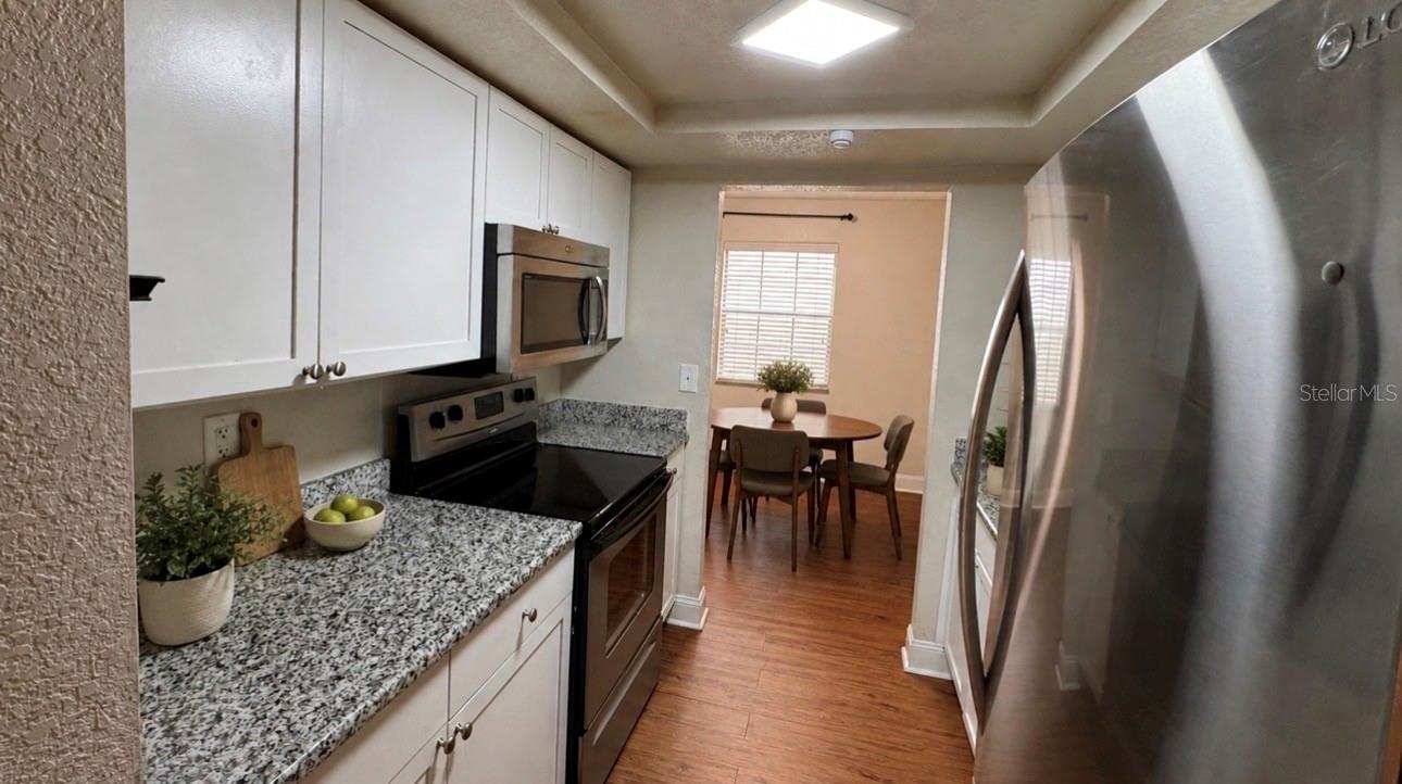 205 Lewfield Cir #205 Property Photo 5