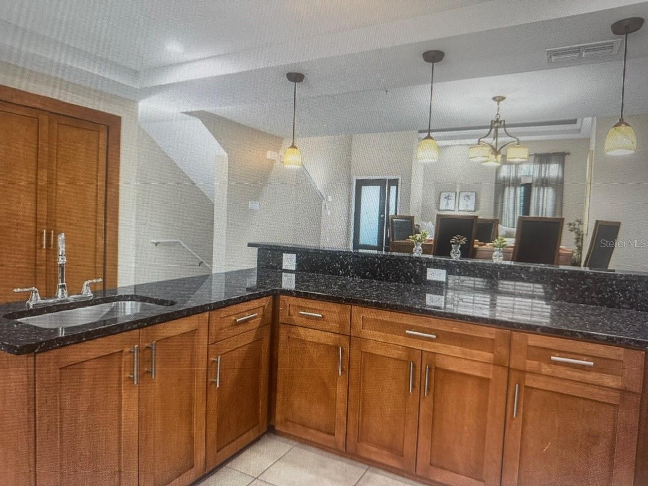 14519 Damai Ln Property Photo 4