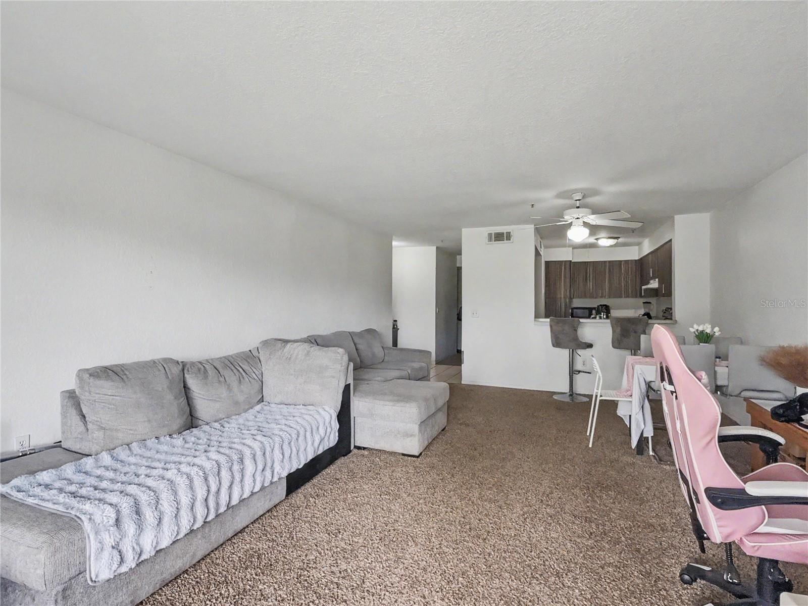 14049 Fairway Island Dr #122 Property Photo 10