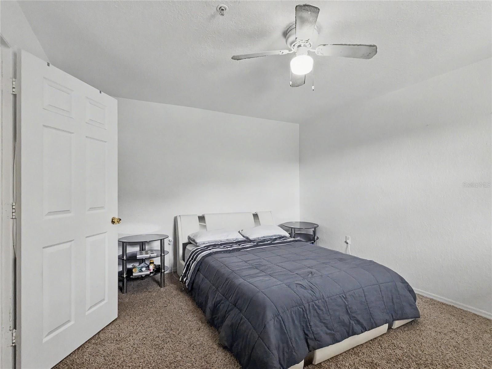 14049 Fairway Island Dr #122 Property Photo 15