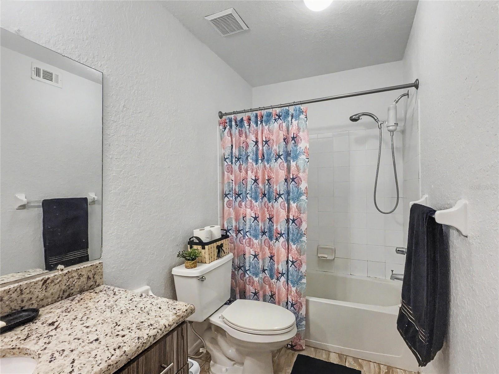 14049 Fairway Island Dr #122 Property Photo 21