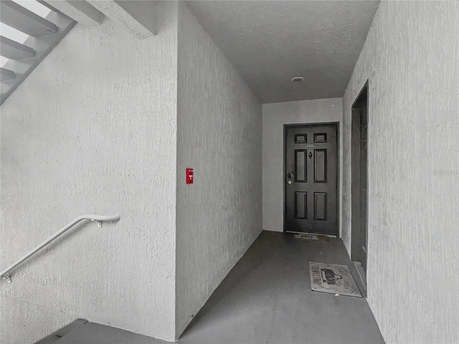 14049 Fairway Island Dr #122 Property Photo 25