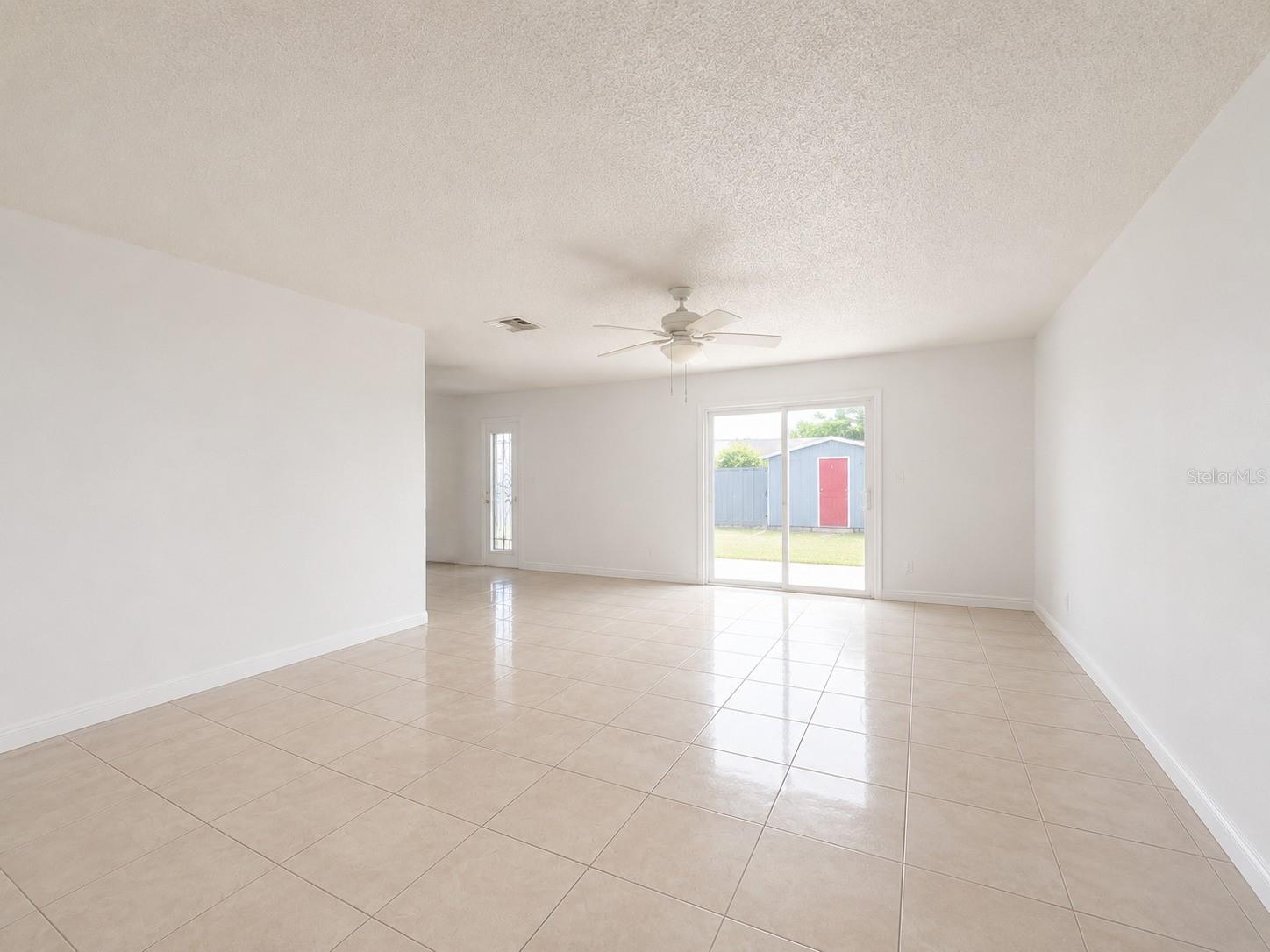 5406 Arpana Dr Property Photo 2