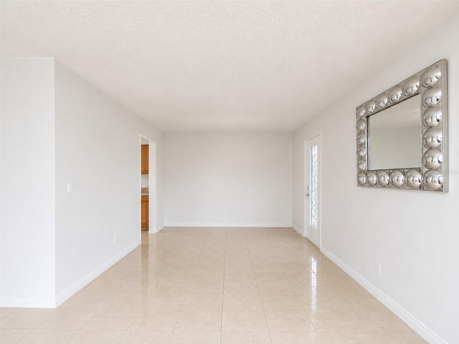 5406 Arpana Dr Property Photo 5