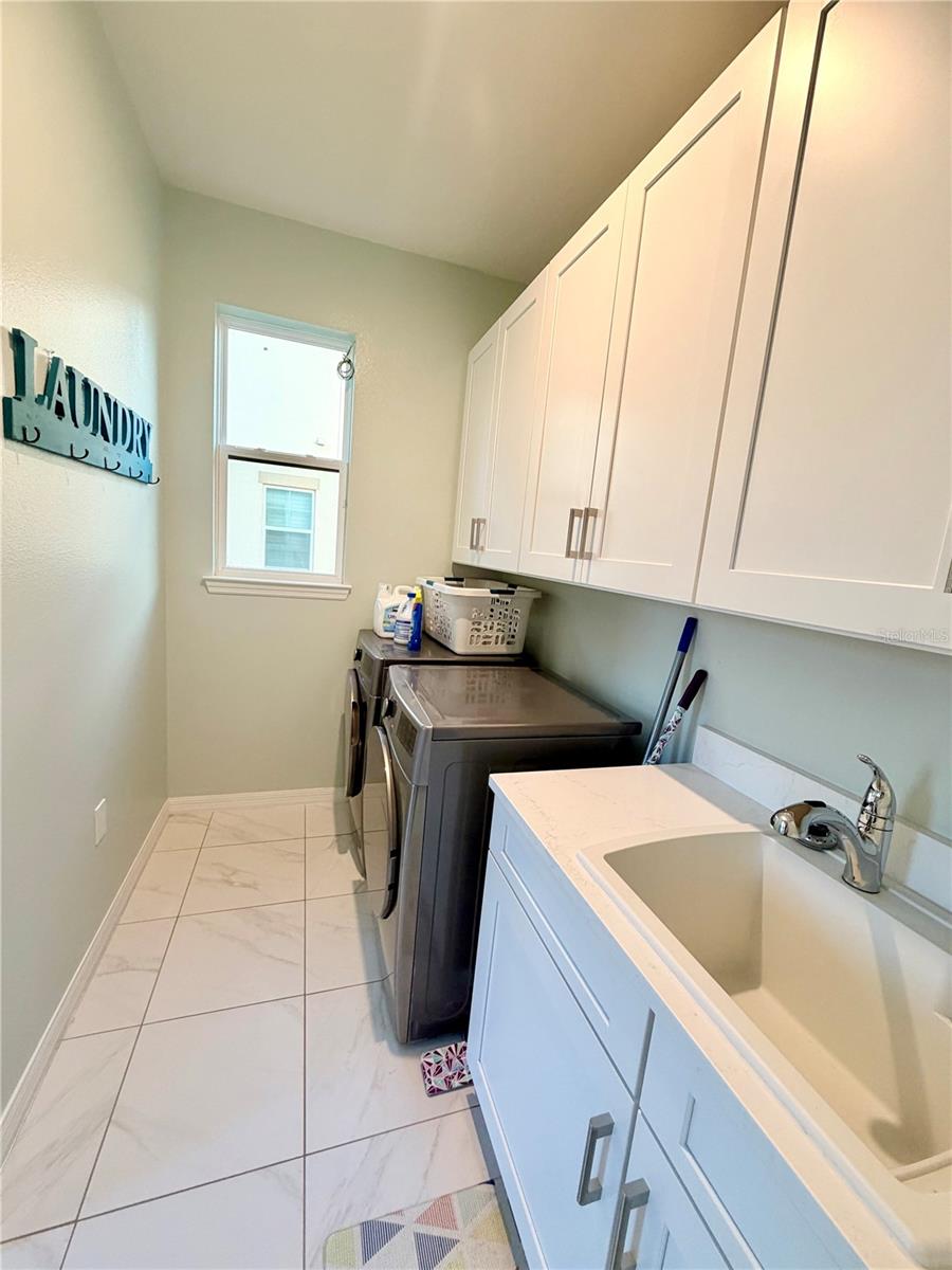 920 Windlass Ct Property Photo 18