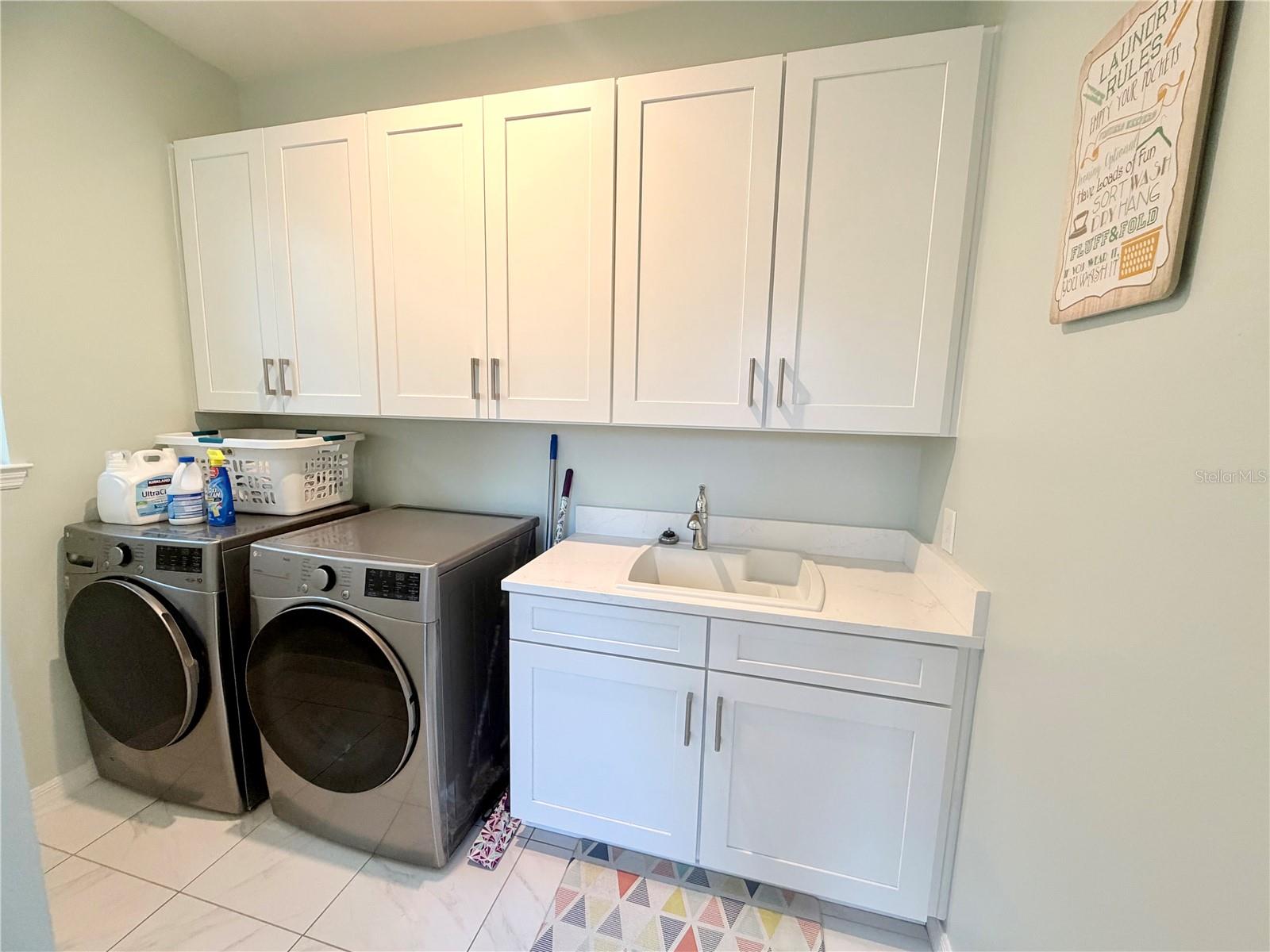 920 Windlass Ct Property Photo 19