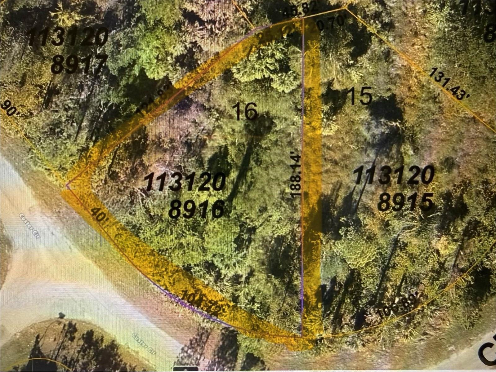 Custer Circle Property Photo 1