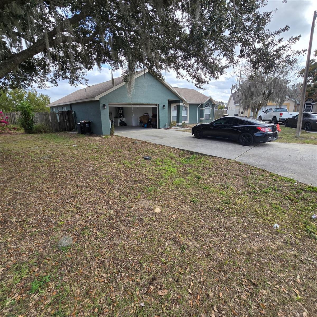 108 Chris Ct Property Photo 2