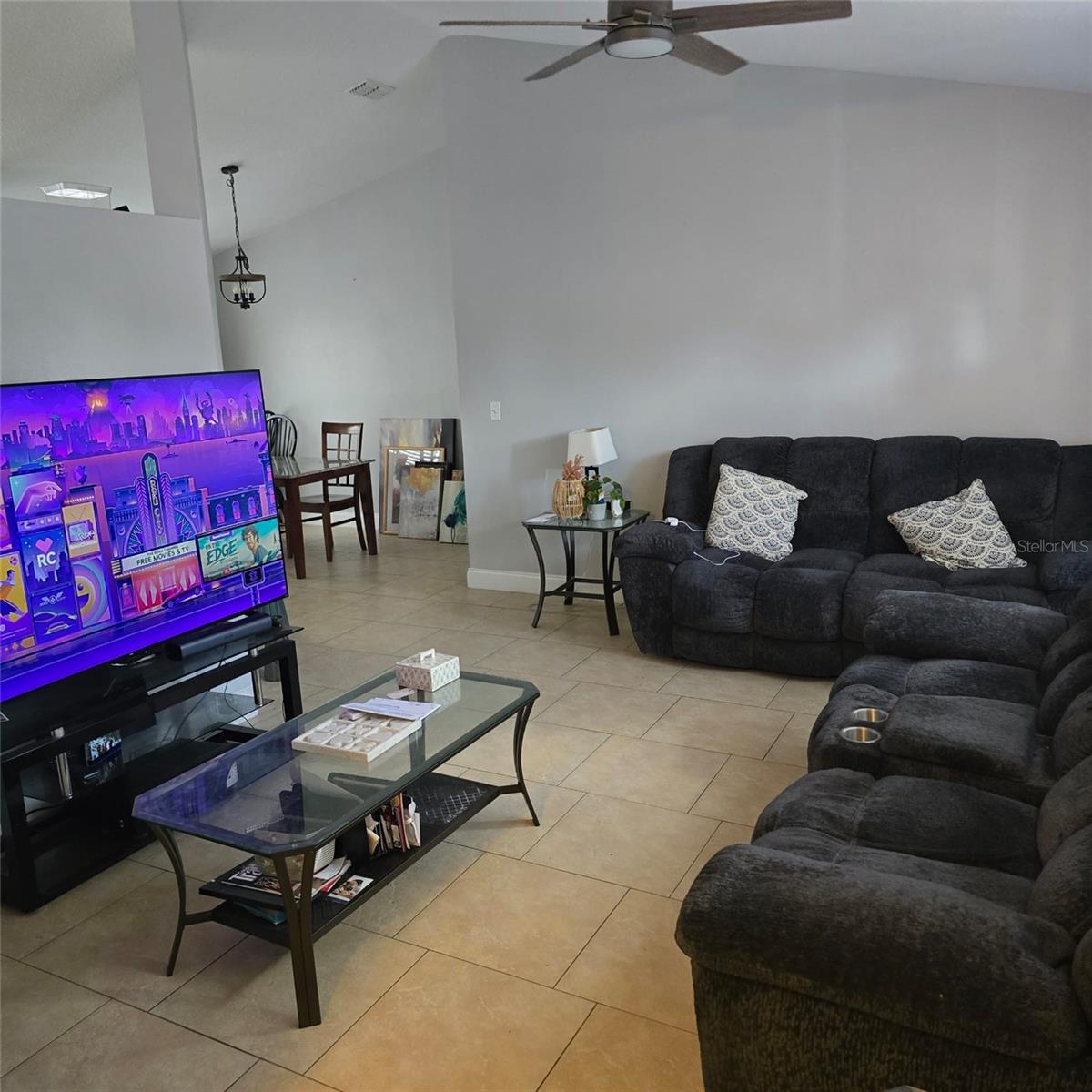 108 Chris Ct Property Photo 5