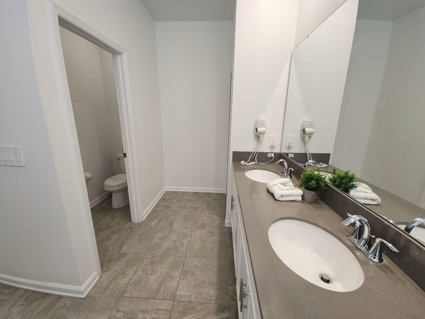 8885 Cabot Cliffs Dr #103 Property Photo 15