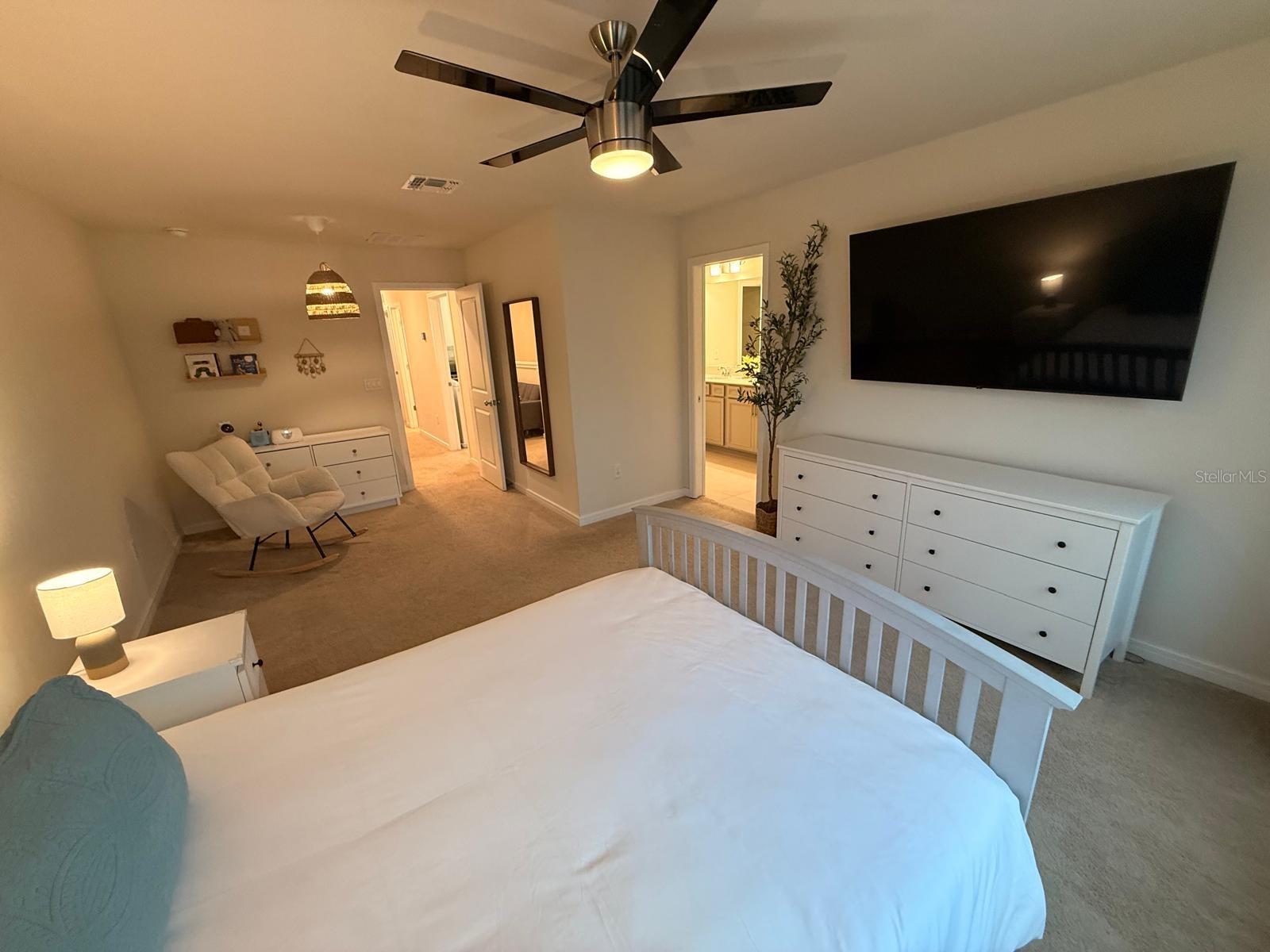10923 Leafshore Loop Property Photo 27
