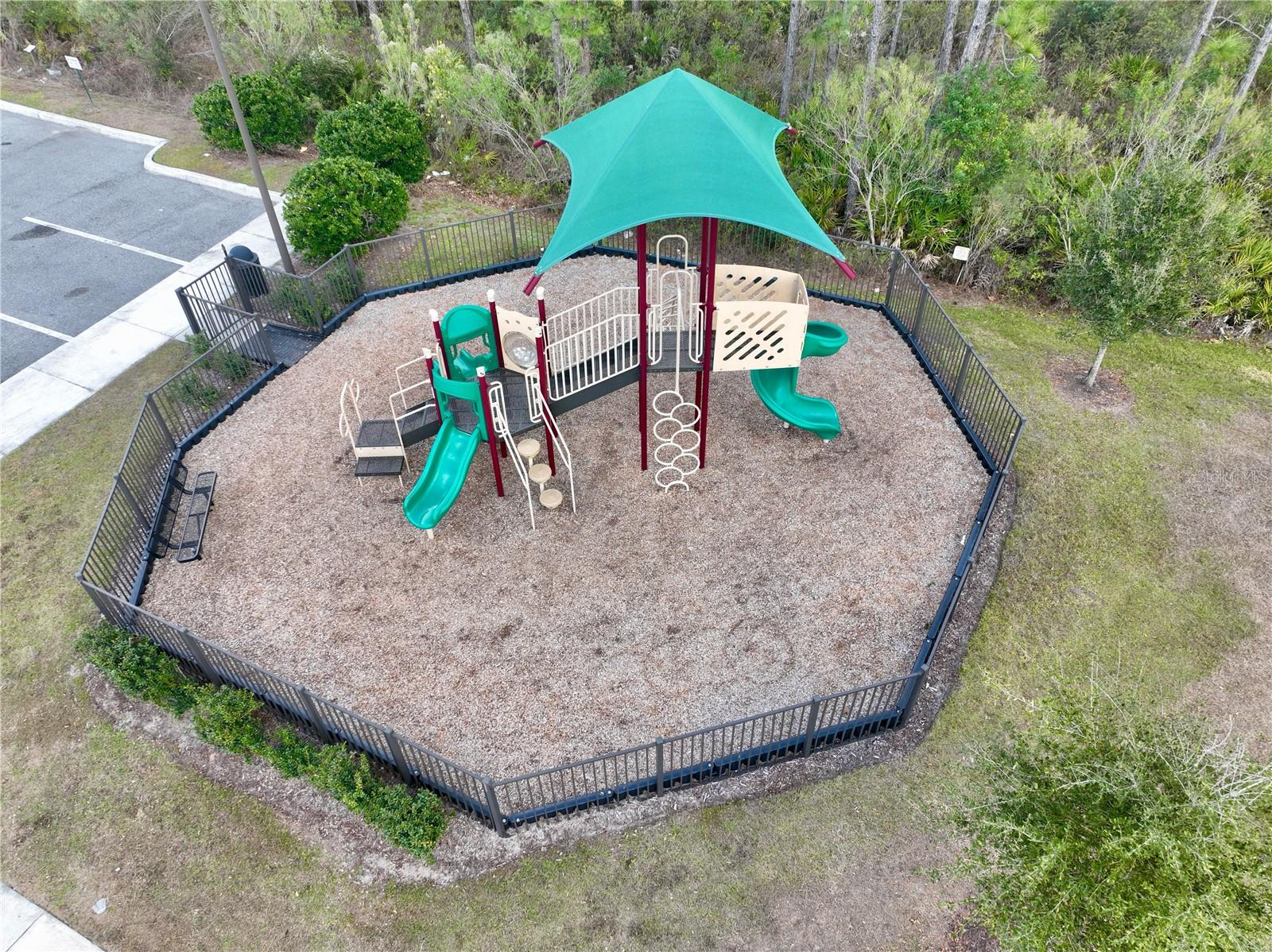 10923 Leafshore Loop Property Photo 40