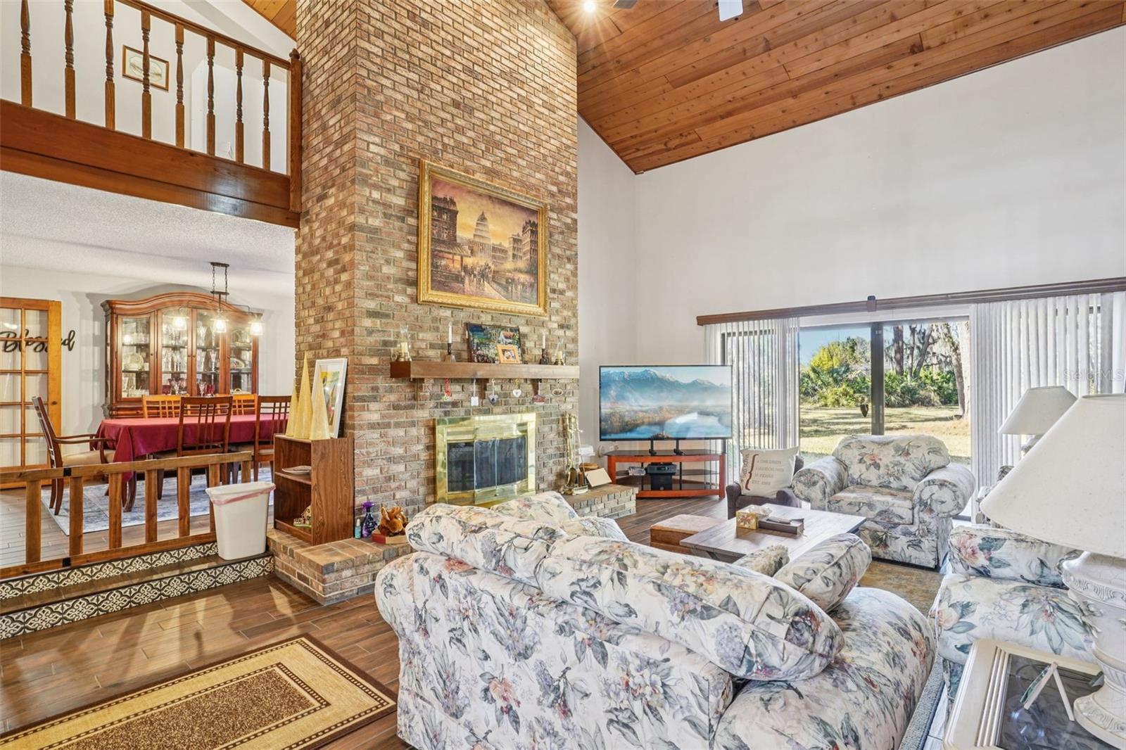29207 Old Ml W Property Photo 14