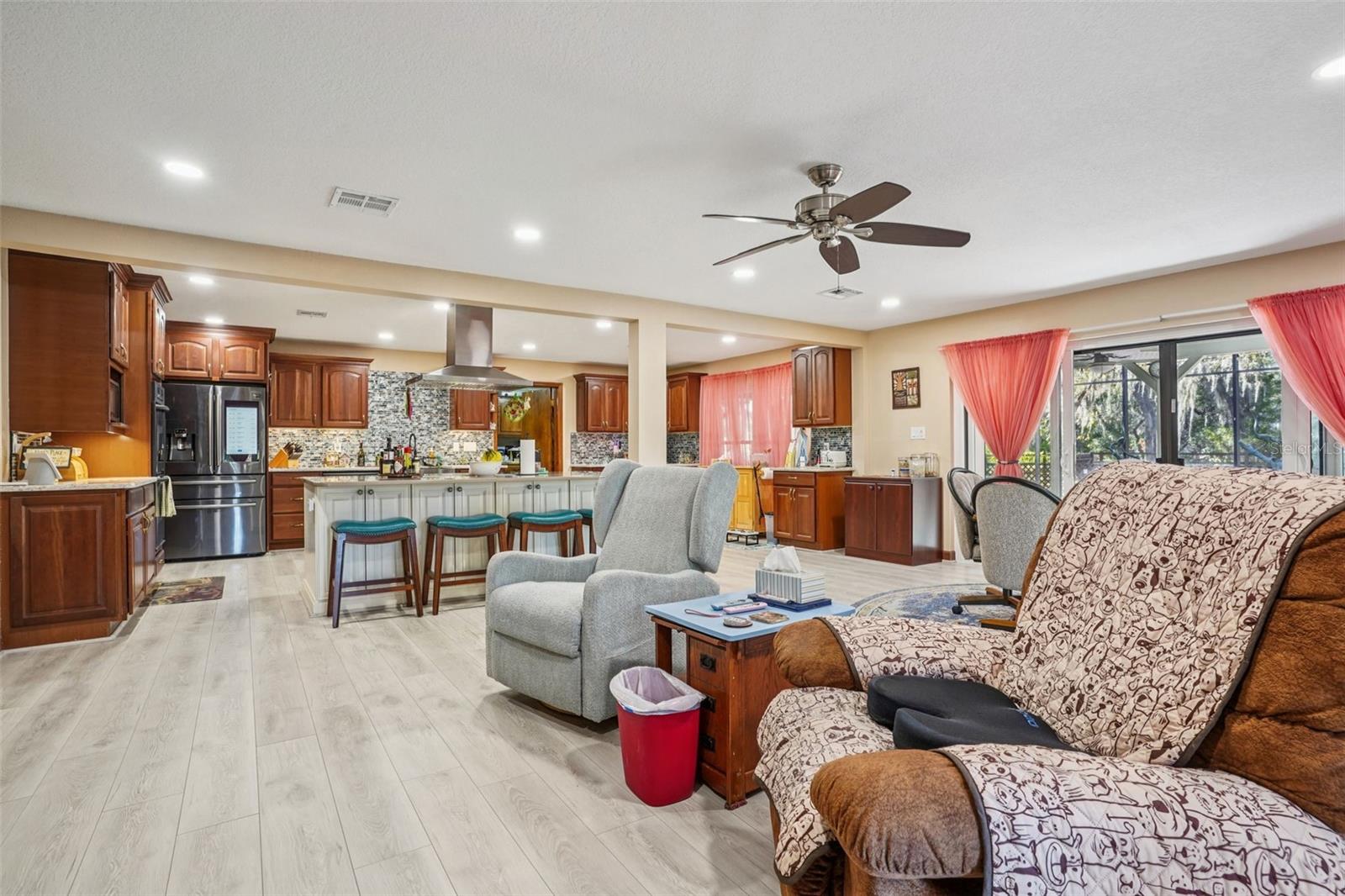 29207 Old Ml W Property Photo 17