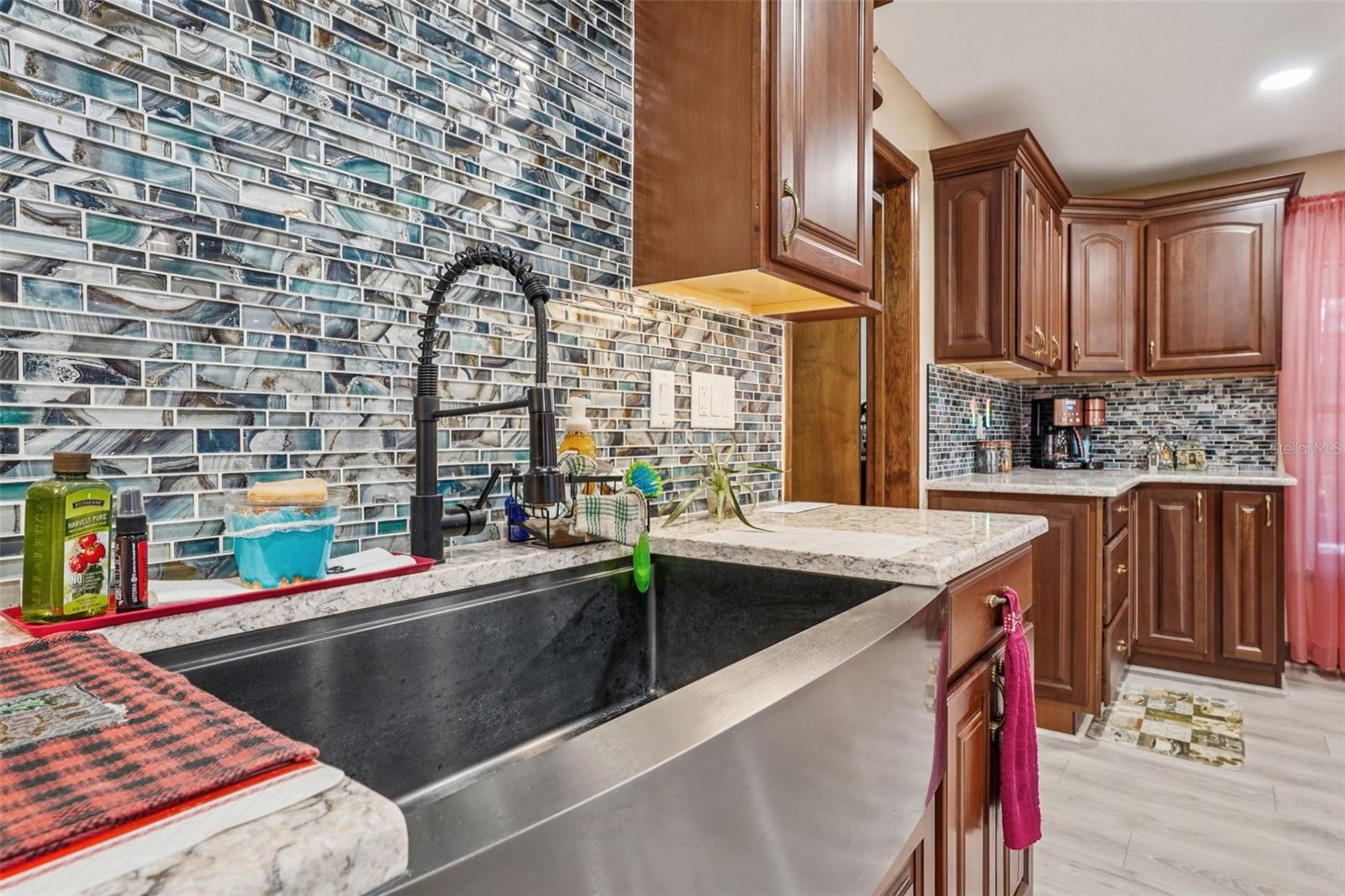 29207 Old Ml W Property Photo 30