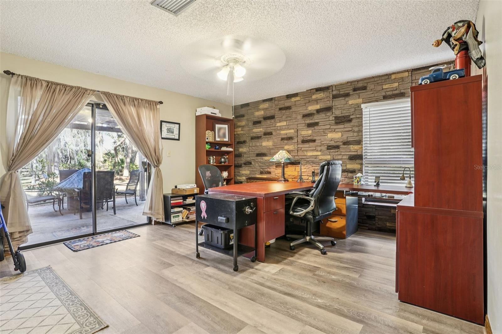 29207 Old Ml W Property Photo 32