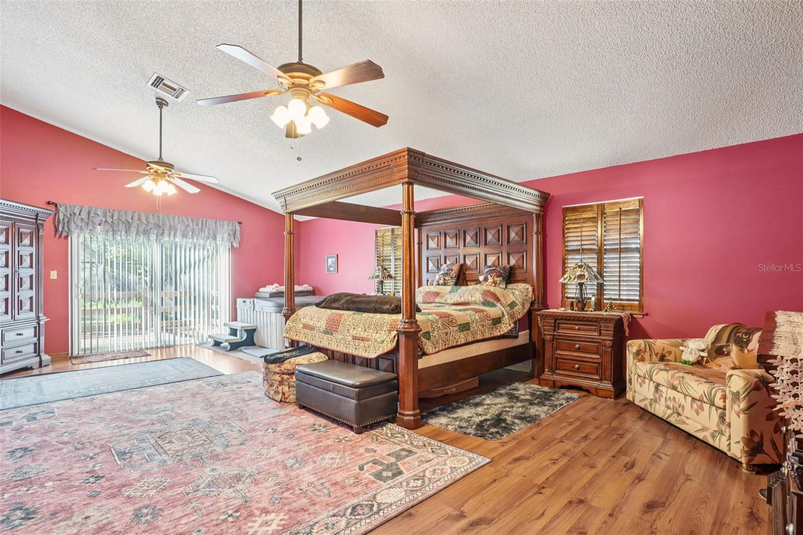 29207 Old Ml W Property Photo 33