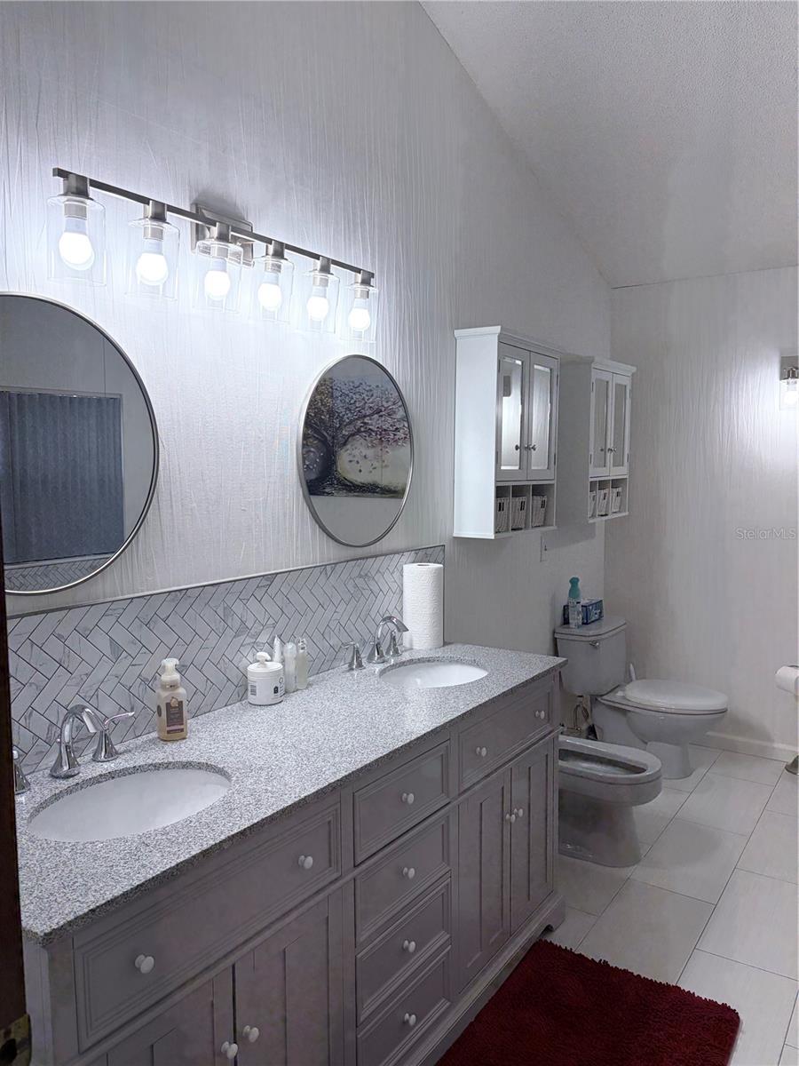 29207 Old Ml W Property Photo 37