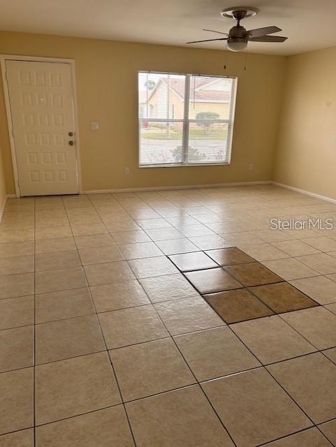 40 E Country Cove Way Property Photo 3