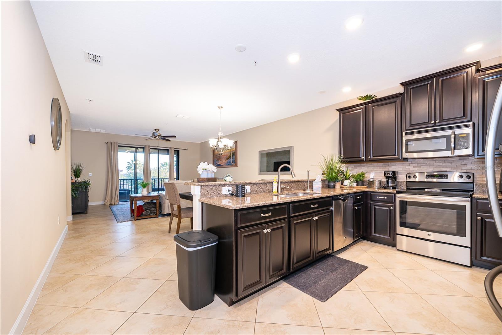 8945 Azalea Sands Ln #8945 Property Photo 15