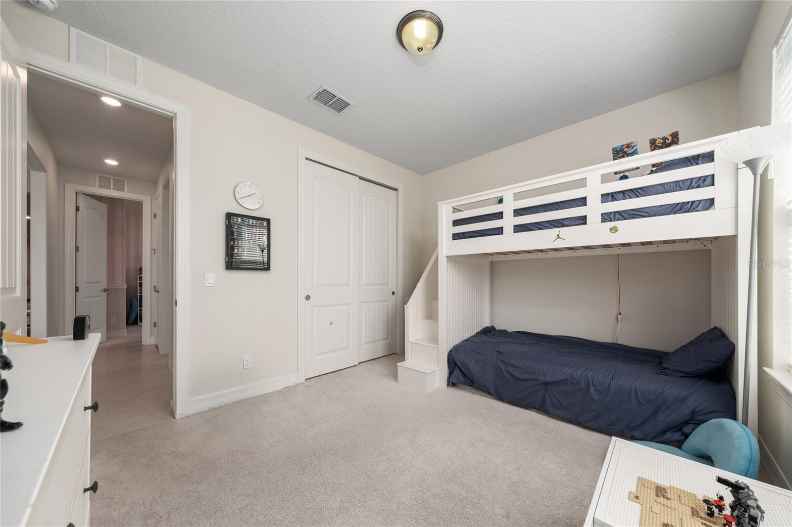 2347 Nuthatch St Property Photo 24