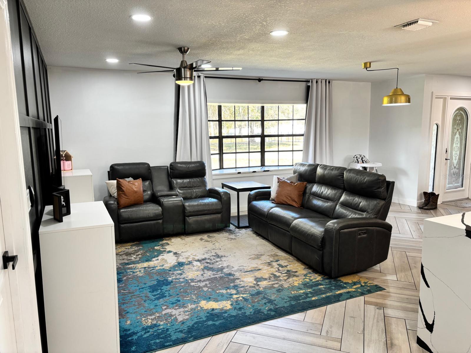 1800 Granada Blvd Property Photo 8