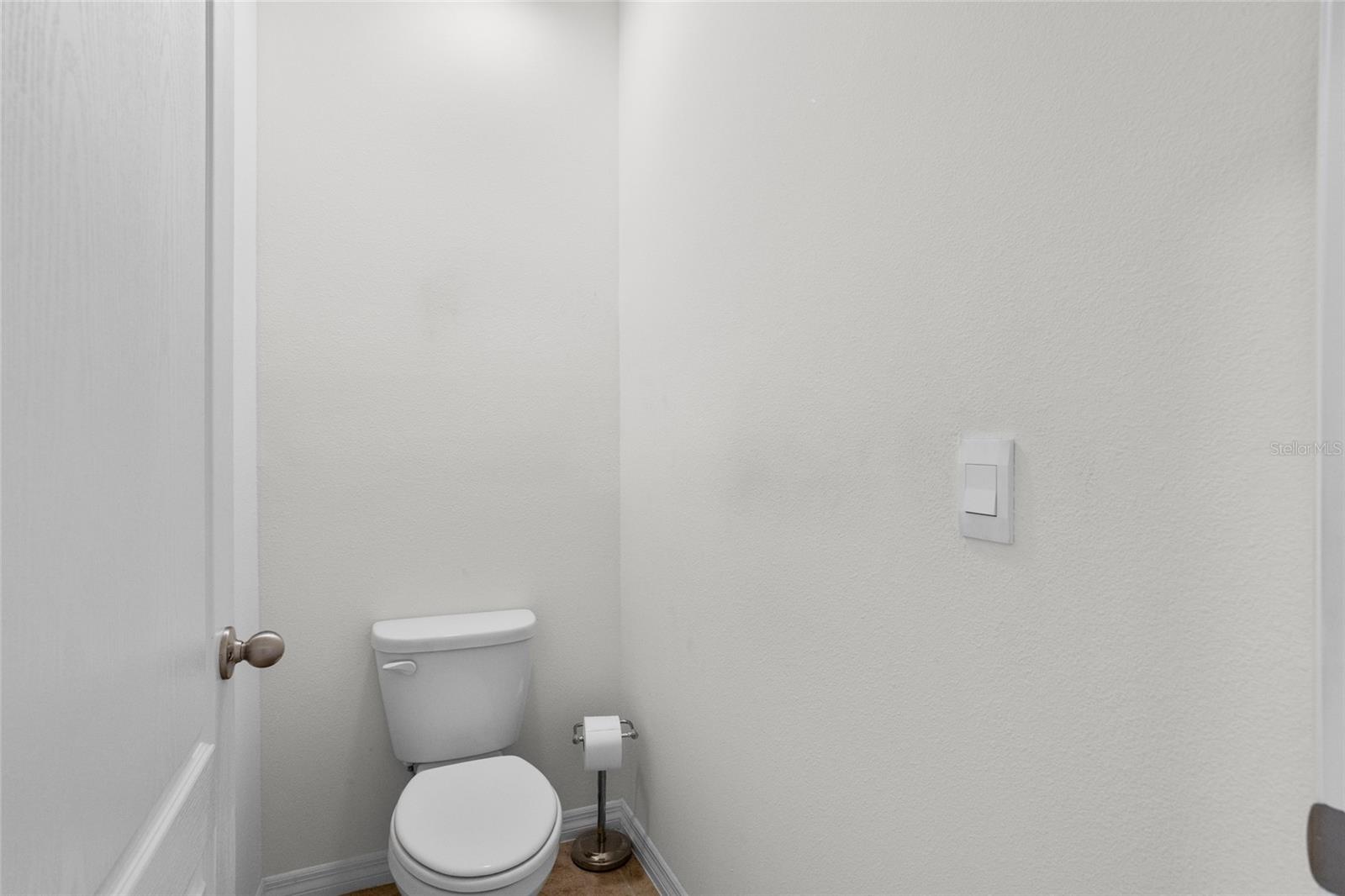 2143 Kalin Way Property Photo 28