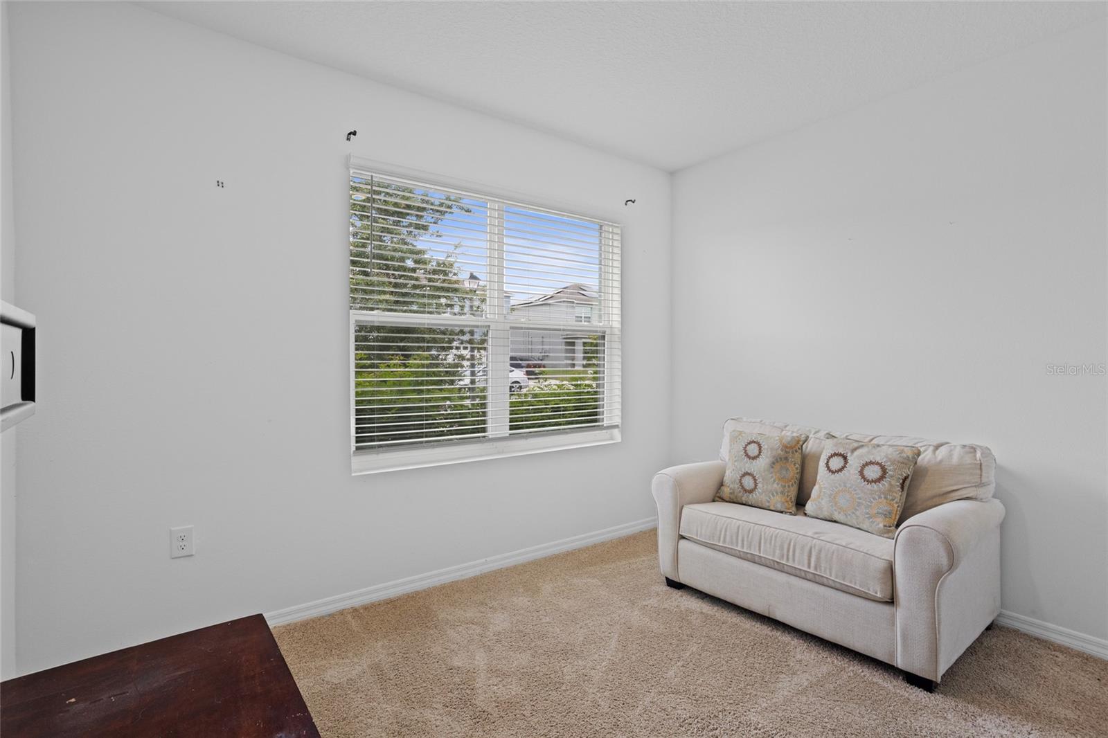 2143 Kalin Way Property Photo 6