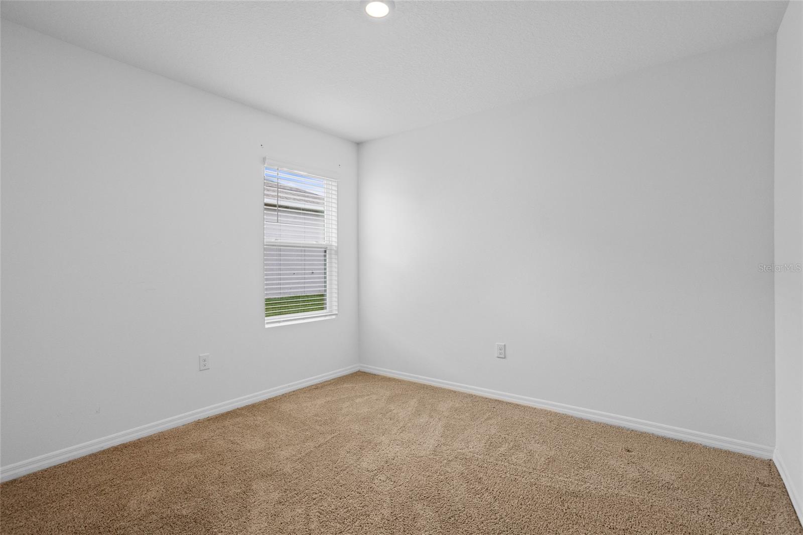 2143 Kalin Way Property Photo 9