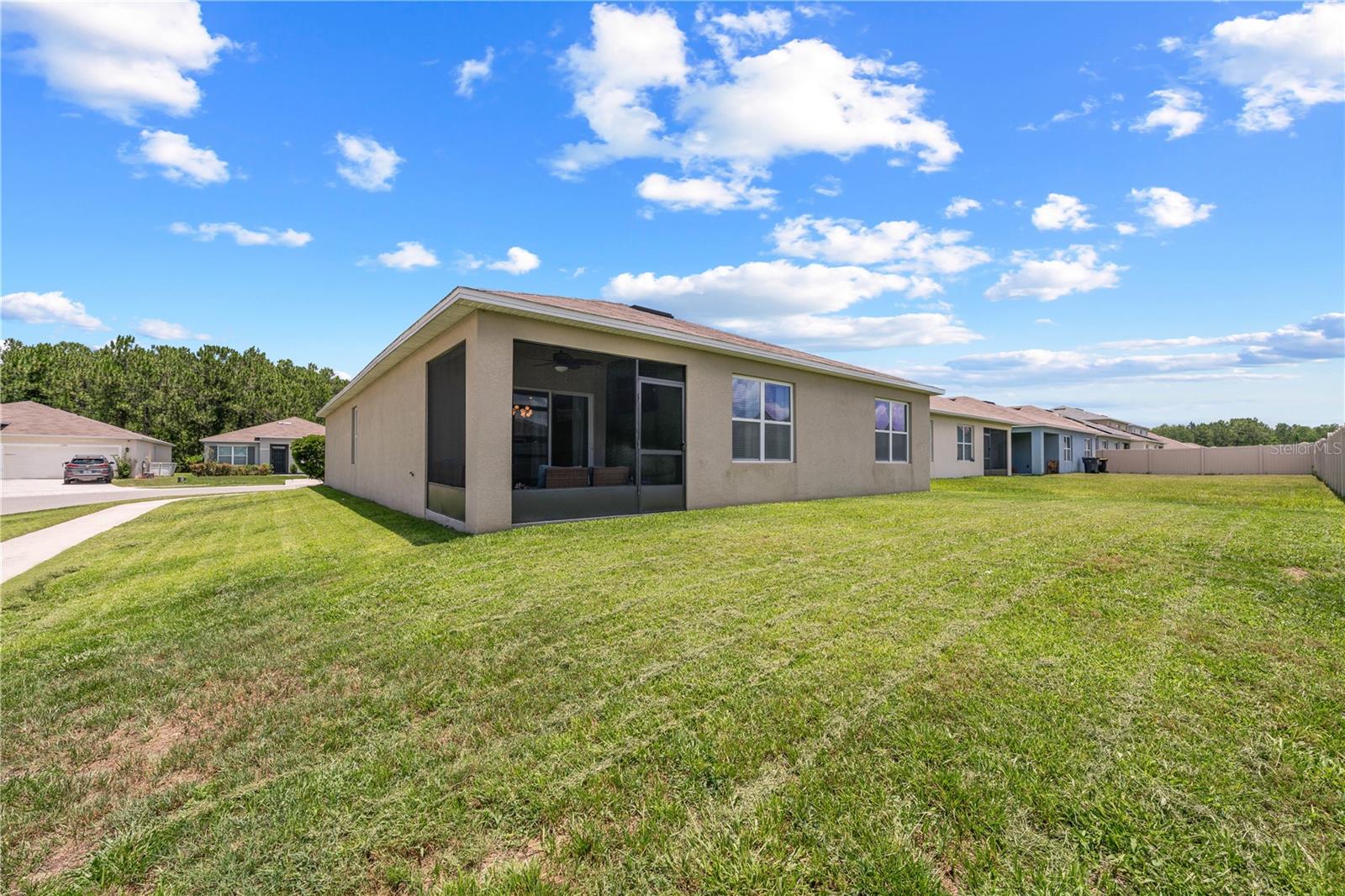 1242 Iguana Loop Property Photo 42