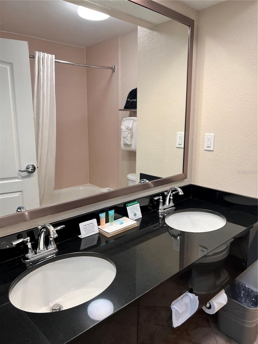 3000 Maingate Ln #506 Property Photo 6