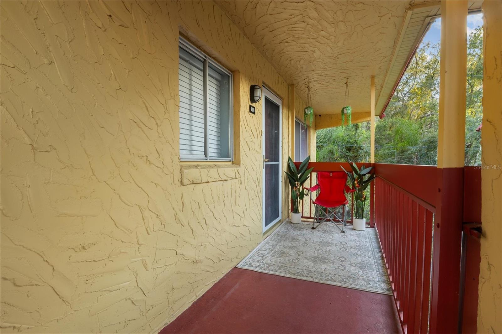 400 El Camino Dr #210 Property Photo 4