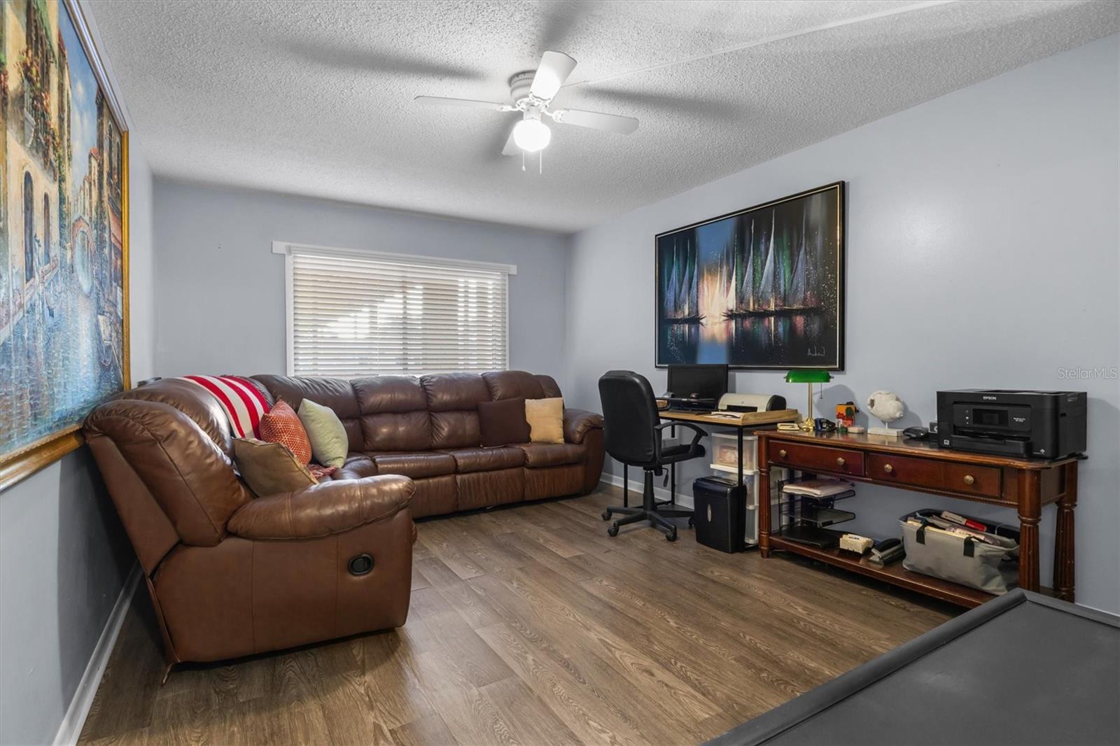 400 El Camino Dr #210 Property Photo 21